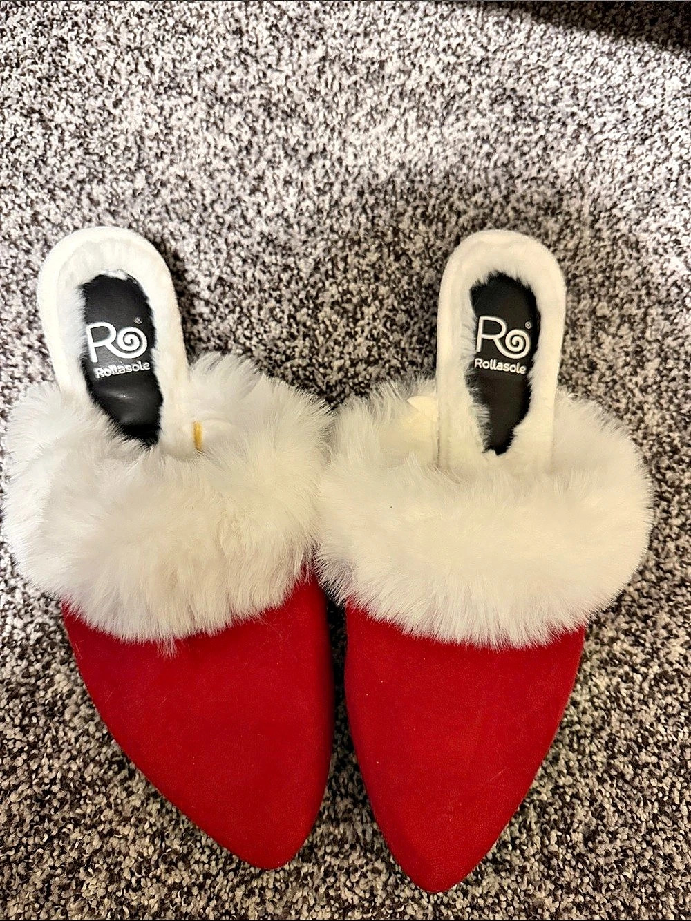 Rollecso Faux Fur Trim Slippers in Red & White Like New
